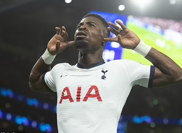 here's the best XI of free agents available for your club to sign - Bóng Đá