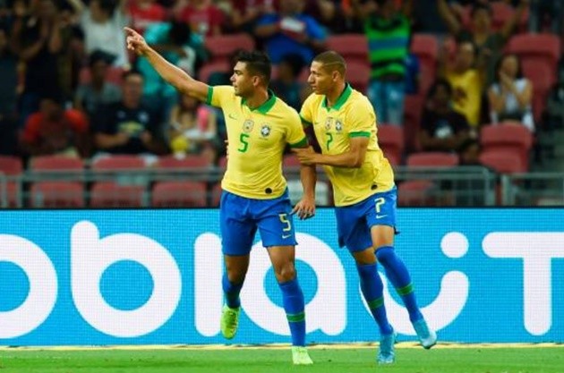 Neymar left the ground after 12 minutes - Bóng Đá