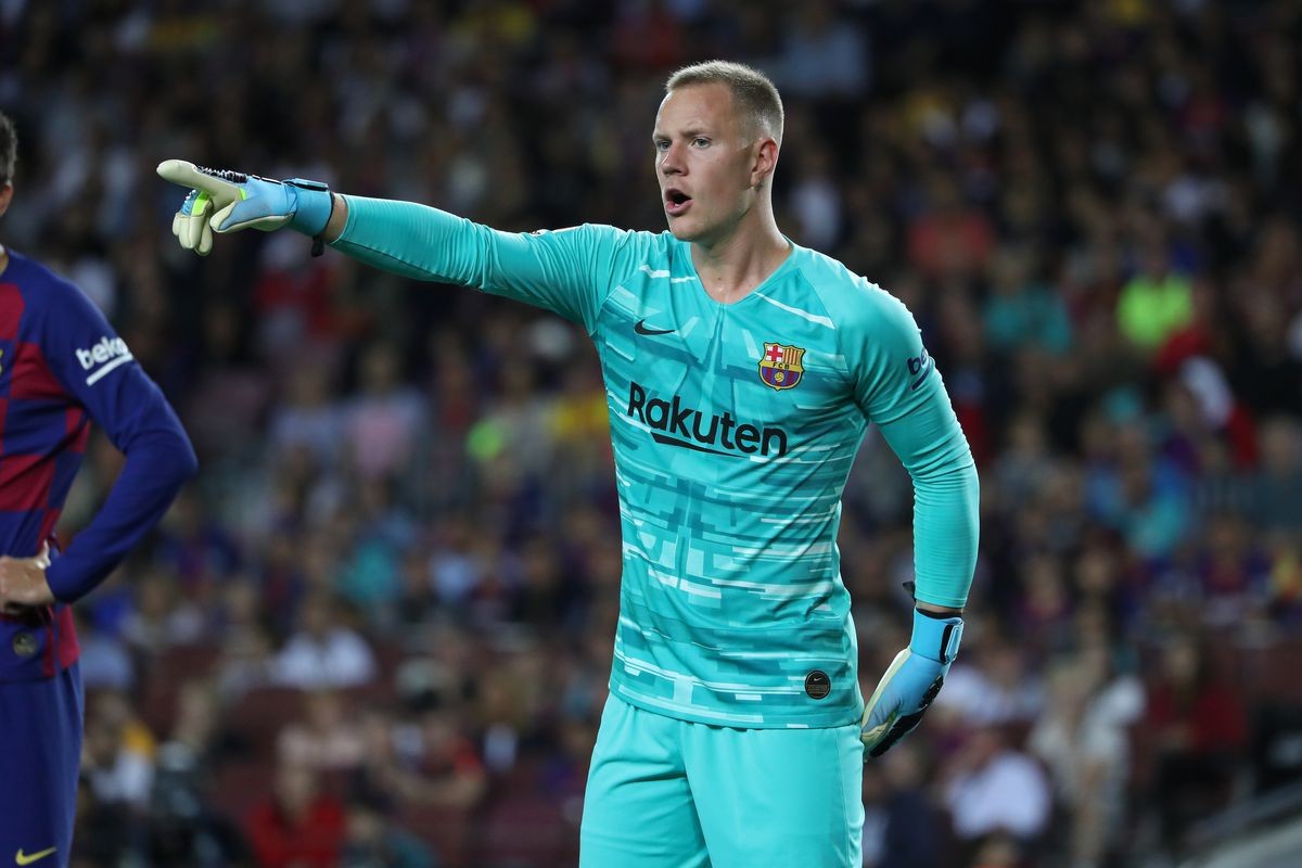 'In football you never know what's going to happen': Barcelona keeper Marc-Andre Ter Stegen remains coy on his future  - Bóng Đá