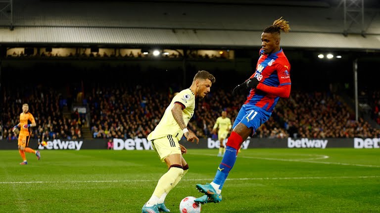 Quá xuất sắc, hàng thải M.U hoàn toàn thổi bay Arsenal - Bóng Đá