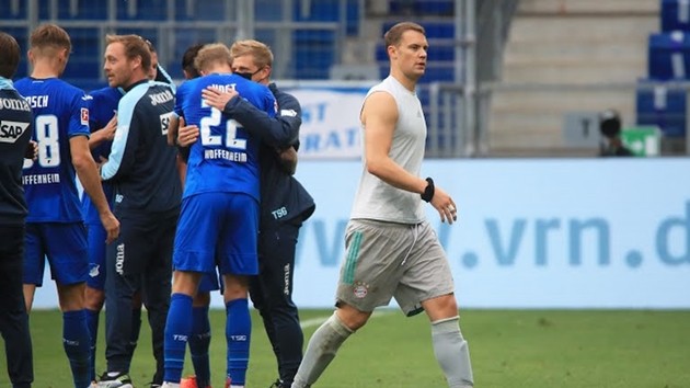 Bundesliga rung chuyển! Bayern Munich chấm dứt chuỗi 22 trận bất bại - Bóng Đá