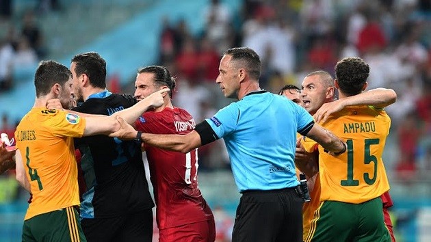 Bale hỏng penalty, Ramsey tỏa sáng và những hình ảnh ấn tượng trận Thổ Nhĩ Kỳ - Xứ Wales  - Bóng Đá