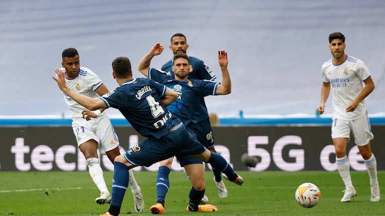 Đội hình tiêu biểu La Liga tháng 4: Tương lai Real Madrid, niềm hy vọng Barca - Bóng Đá
