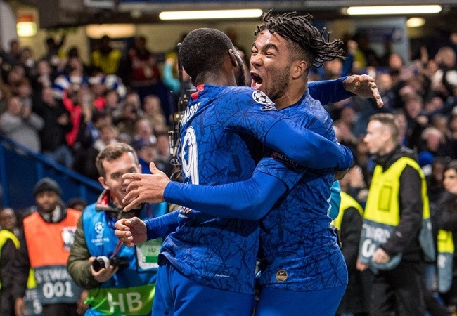 Hơn 2 người suốt 24 phút, sao Chelsea vẫn để Ajax có 1 điểm? - Bóng Đá