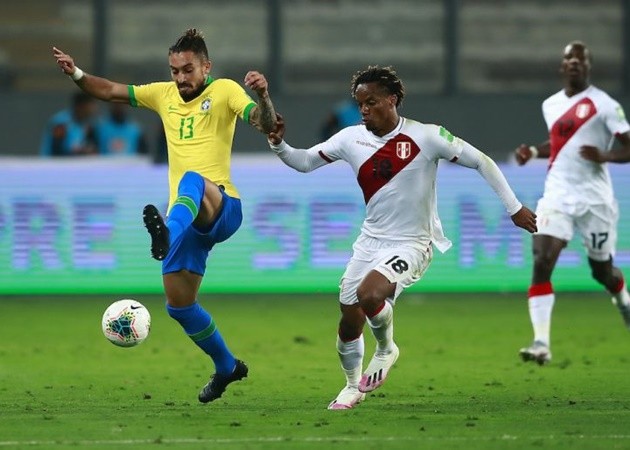 Alex Telles tests positive for COVID-19 again - Bóng Đá