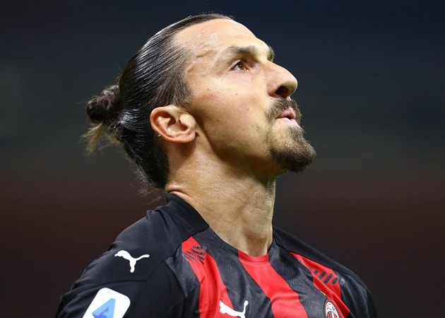 Zlatan Ibrahimovic's X-Rated Outburst At Own Teammate Picked Up By Microphone - Bóng Đá