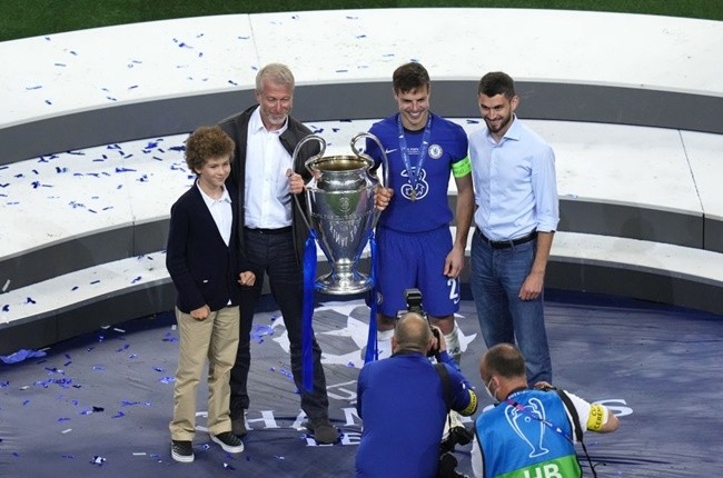 'Máy chém' Abramovich bá đạo, Chelsea hễ thay tướng là 'ẵm cúp' - Bóng Đá