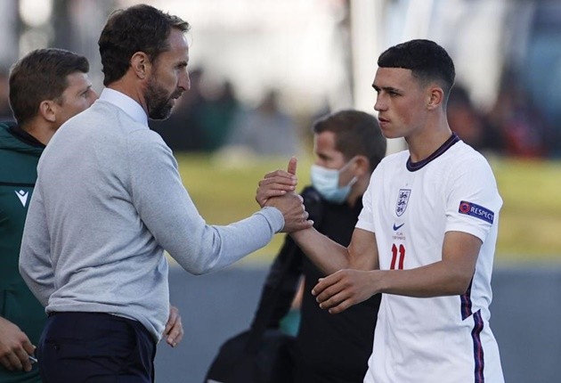 Hậu scandal, 'báu vật' Man Utd căng thẳng đến Carrington hội quân - Bóng Đá