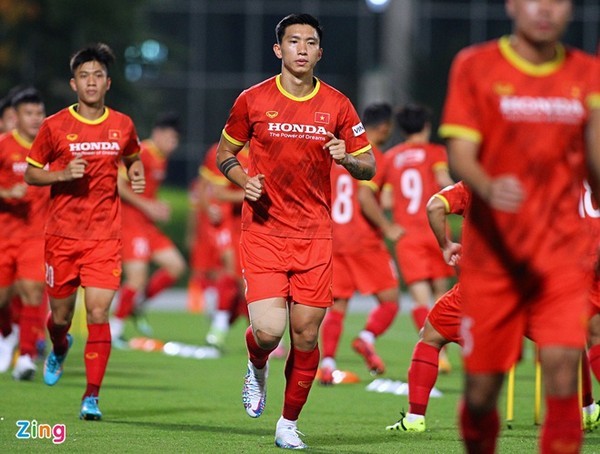 Chờ cuộc thư hùng của hai HLV người Hàn, AFC giám sát buổi tập của ĐT Việt Nam  - Bóng Đá