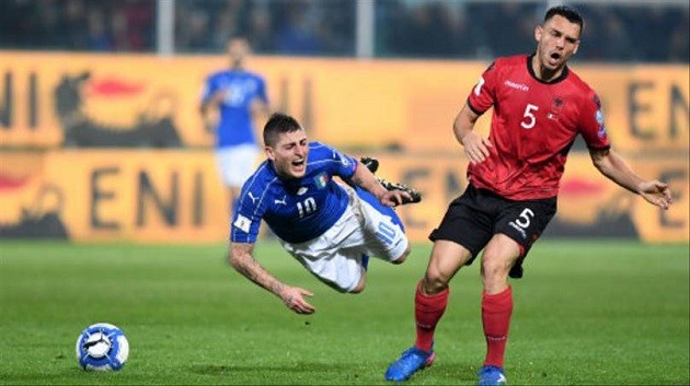 Điều gì đã xảy ra với 'wonderkid' rời M.C để đến M.U năm 2012? - Bóng Đá