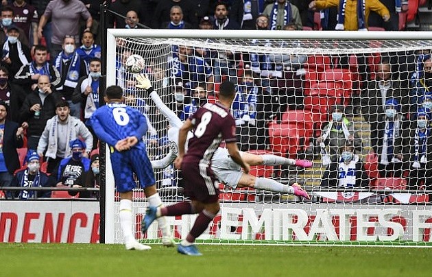 Quên Wijnaldum đi, Klopp đã tìm ra lời giải cho khu trung tuyến Liverpool - Bóng Đá
