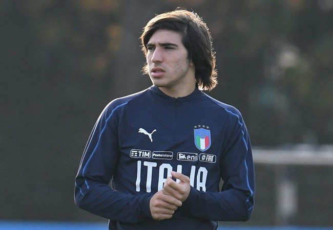 Tại sao chiêu mộ 'Pirlo đệ nhị' là nước cờ đúng đắn của Liverpool? - Bóng Đá