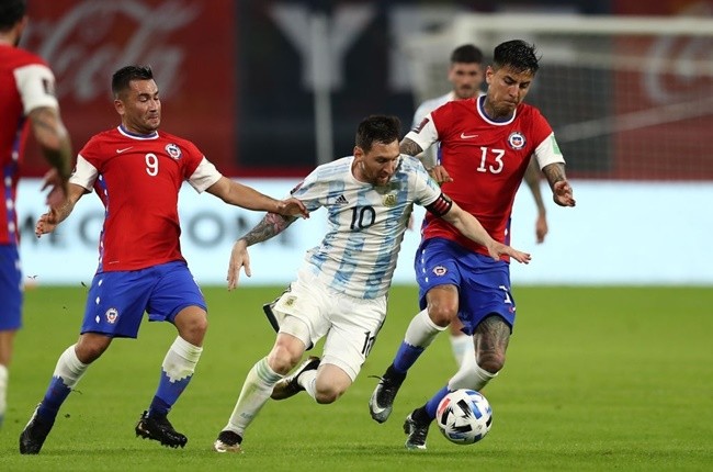 Messi gọi - Sanchez trả lời, Argentina hòa nhạt Chile - Bóng Đá