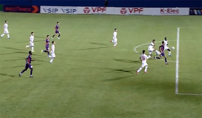 Hải Phòng đòi mời trọng tài quốc tế phân xử vụ 11m tưởng tượng - Bóng Đá