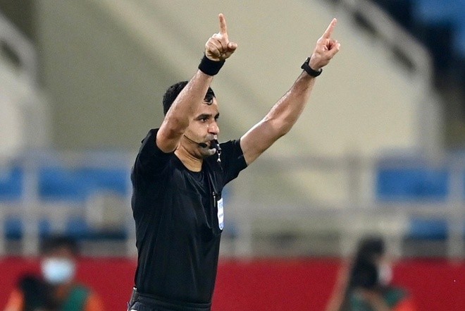 Việt Nam bị từ chối quả 11m, chuyên gia đưa ra lý giải  - Bóng Đá