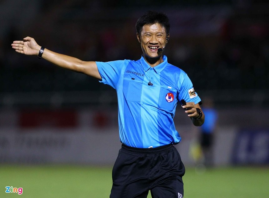 V.League 2022 có thêm một trọng tài FIFA - Bóng Đá
