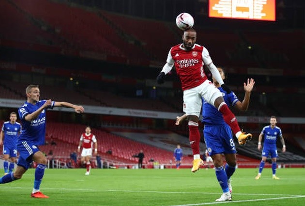 Mesut Ozil risks upsetting his teammates as he predicts the Arsenal vs Leicester scoreline    - Bóng Đá