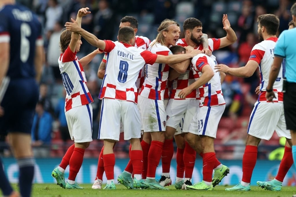 Modric quá đẳng cấp, ứng cử viên bàn thắng đẹp nhất EURO là đây - Bóng Đá