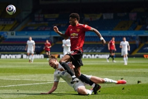TRỰC TIẾP Leeds 0-0 Man Utd (Kết thúc H1): Quỷ đỏ bế tắc - Bóng Đá