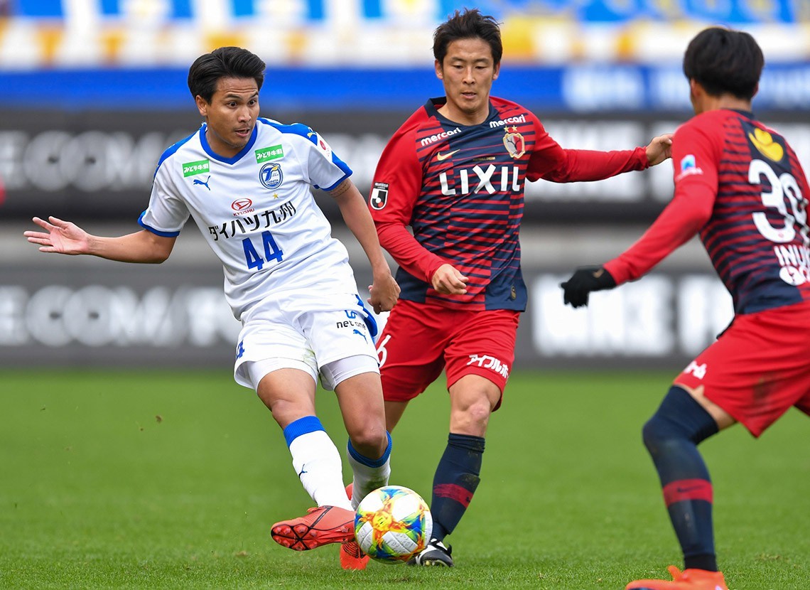 ĐT Thái Lan nhận 2 tin vui từ Nhật Bản trước thềm đại chiến với ĐT Việt Nam (Chanathip, Thitipan) - Bóng Đá