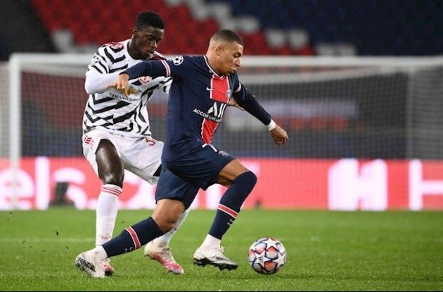 Berbatov on tuanzebe - Bóng Đá