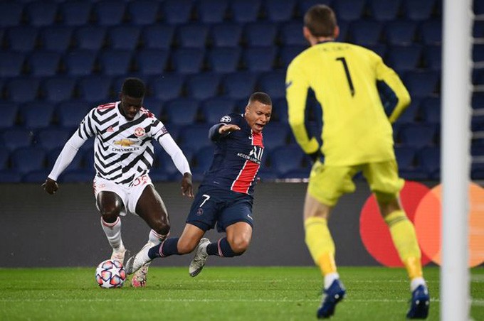 4 nạn nhân tiếp theo của Ten Hag sắp rời M.U: Số 10 lỗi; Ác mộng Mbappe - Bóng Đá