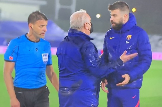 'Troll' không thương tiếc, sao Real khiến Gerard Pique tức điên - Bóng Đá