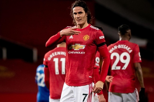 In the past few hours, Edinson Cavani had a meeting with #mufc and talked about the desire of being closer to his family #mulive - Bóng Đá