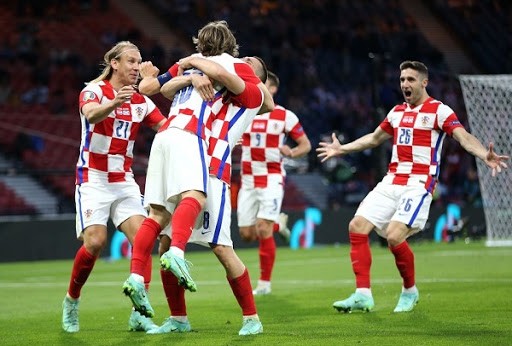 Modric quá đẳng cấp, ứng cử viên bàn thắng đẹp nhất EURO là đây - Bóng Đá