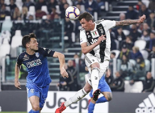 Điều gì đã xảy ra với 'wonderkid' rời M.C để đến M.U năm 2012? - Bóng Đá