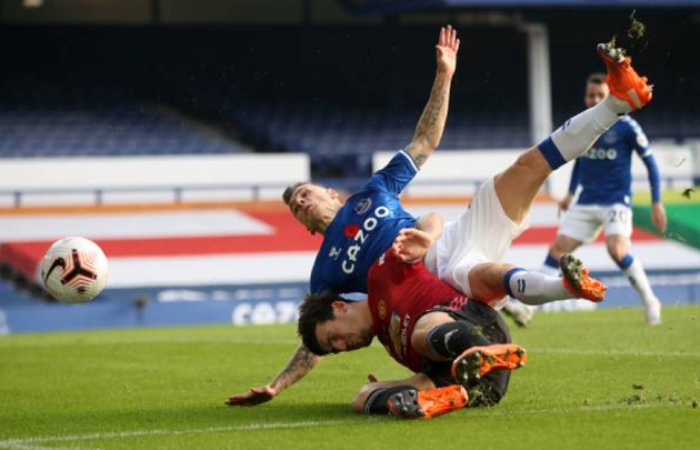Man Utd star Harry Maguire on what Ole Gunnar Solskjaer ‘has to do’ after Everton win - Bóng Đá