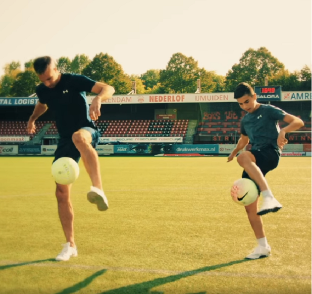 World goal Shaqueel van Persie (13) against Ajax Under-15 !!! - Bóng Đá