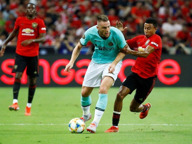  Barcelona 'monitor Inter Milan duo Milan Skriniar, Stefan de Vrij' - Bóng Đá