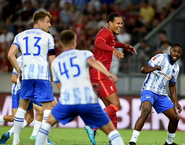 Jamie Carragher urges Liverpool not to rush Virgil van Dijk back into action - Bóng Đá
