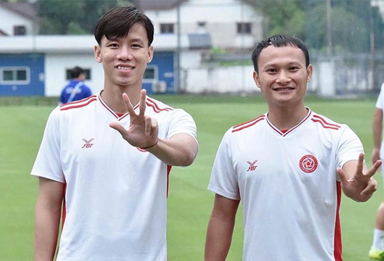 V-League 2022: Nóng chuyển nhượng, rộn ràng chờ bóng lăn - Bóng Đá