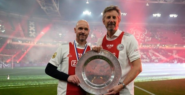 Van der Sar addresses Ten Hag: 