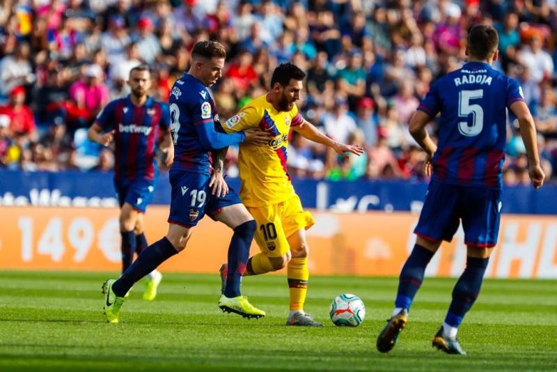 3 lý do Barcelona nên 