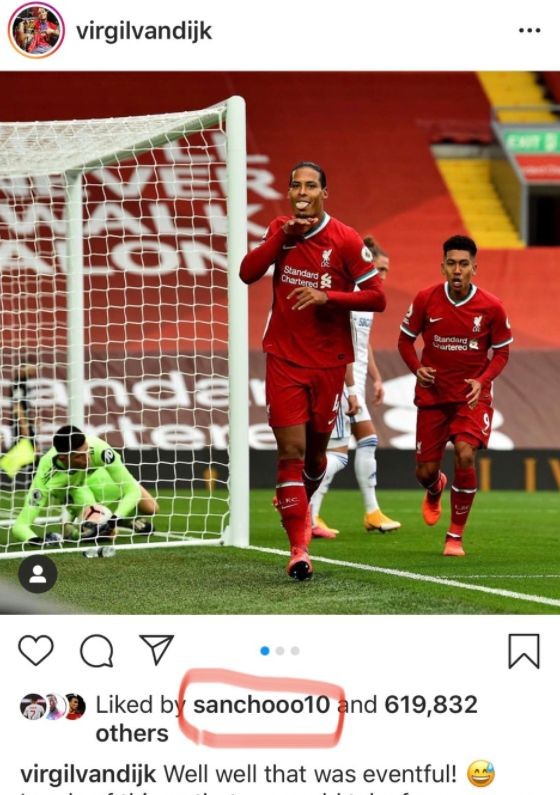 (Photo) Man United transfer target Jadon Sancho will raise eyebrows by liking Liverpool post - Bóng Đá