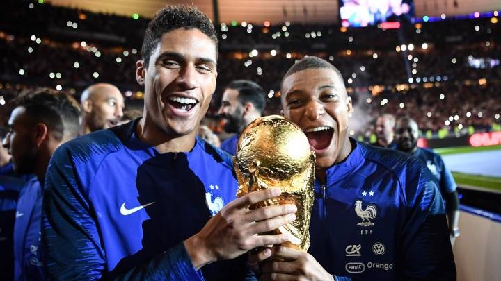 Varane: I always want Mbappe in my team - Bóng Đá