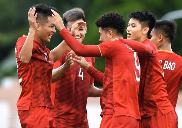 HLV Brunei: Việt Nam quá mạnh - Bóng Đá