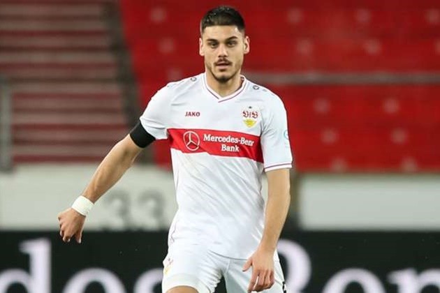 Arsenal send Mavropanos back on loan to Stuttgart for 2021-22 campaign - Bóng Đá