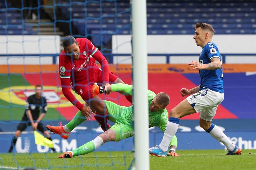 LIVERPOOL STAR SHARES WHAT PICKFORD SAID TO HIM STRAIGHT AFTER EVERTON DRAW - Bóng Đá