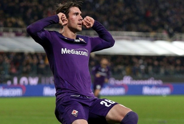 Fiorentina manager Italiano on Dusan Vlahović rumours: “I see the same Dusan here, every single day - Bóng Đá