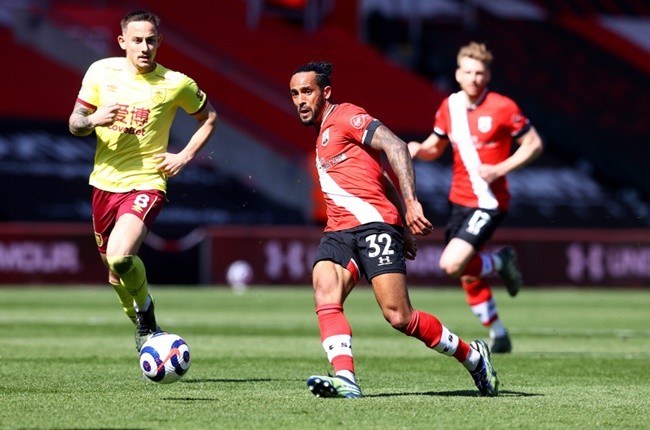 Từ Romero đến Luiz: Đội hình chất lượng các cầu thủ EPL bị thanh lý - Bóng Đá