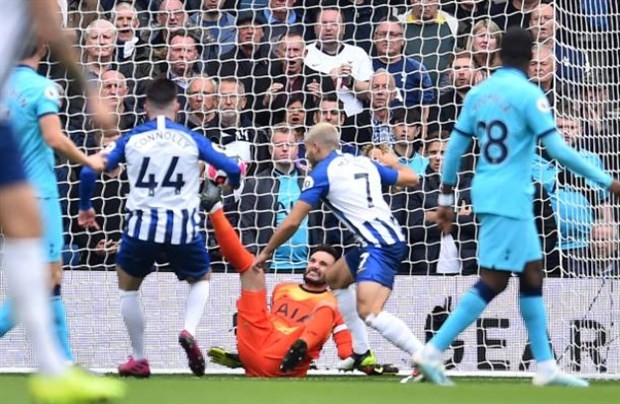 Cận cảnh chấn thương kinh hoàng của Hugo Lloris - Bóng Đá