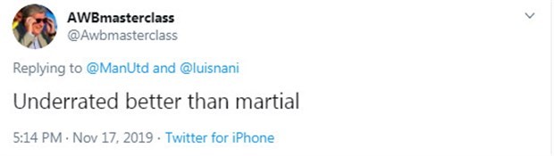 CĐV Man Utd chạnh lòng nhớ lại Ronaldo phiên bản lỗi - Bóng Đá