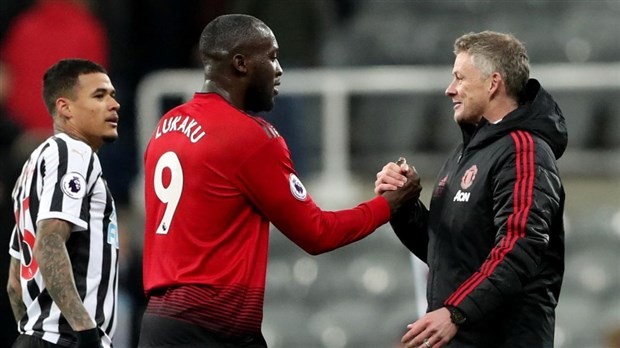 Lukaku tiết lộ sự thật, NHM Man Utd càng 