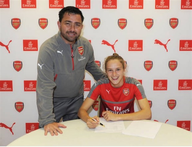 Vivianne Miedema - Chân dài vừa bỏ Bayern để về với Arsenal - Bóng Đá