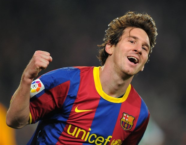 Lionel Messi - Hơn 1 thập kỷ làm điều không tưởng - Bóng Đá