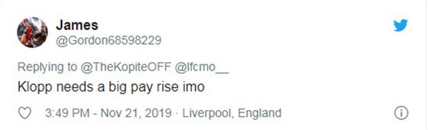 Nhìn lương Mourinho, CĐV Liverpool 